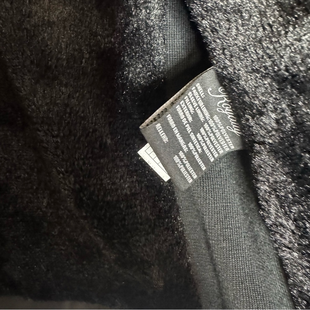 Royalty For Me Black Quilted Puffer Jacket Woman’s PL - Picture 6 of 16